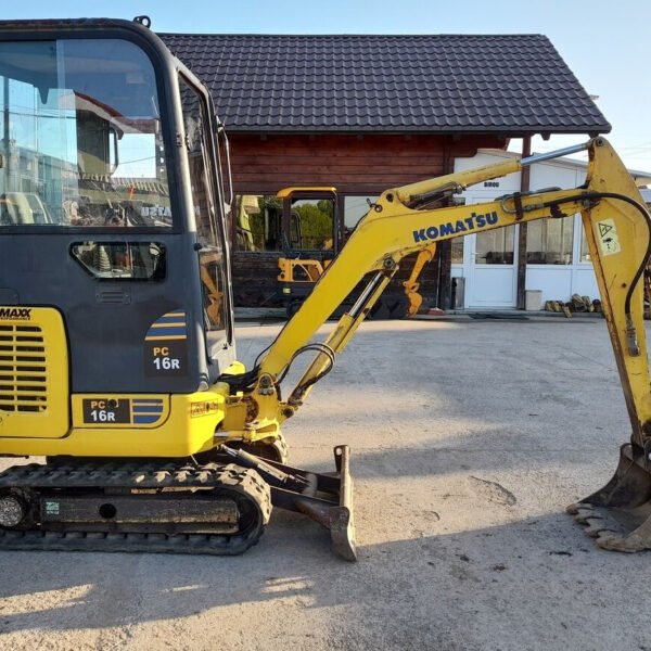 Mini Pelle KOMATSU PC16R – Occasion 2007