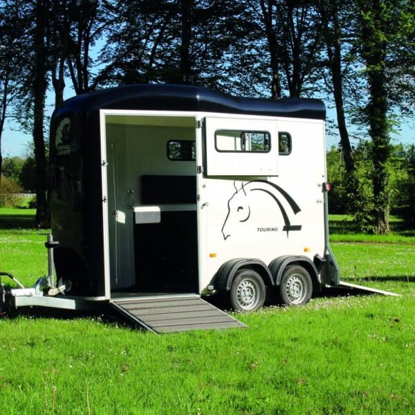 Van Cheval Liberté Touring One – 1.5 Place, Confort et Sécurité