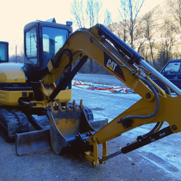 Mini Pelle Caterpillar 304 CR 2005 occasion